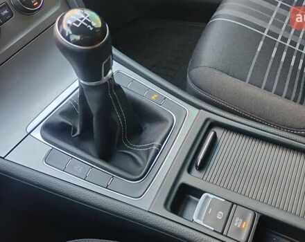 Сірий Фольксваген Гольф, об'ємом двигуна 1.6 л та пробігом 293 тис. км за 11800 $, фото 48 на Automoto.ua