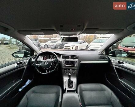 Серый Фольксваген Гольф, объемом двигателя 1.8 л и пробегом 194 тыс. км за 11800 $, фото 33 на Automoto.ua