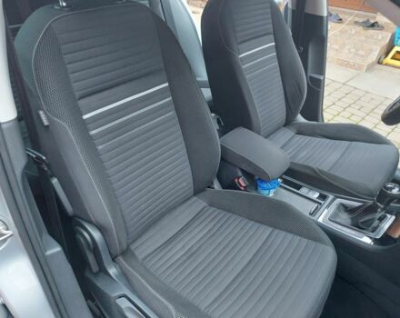 Сірий Фольксваген Гольф, об'ємом двигуна 1.6 л та пробігом 239 тис. км за 10750 $, фото 7 на Automoto.ua