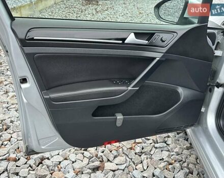 Серый Фольксваген Гольф, объемом двигателя 1.6 л и пробегом 236 тыс. км за 11450 $, фото 35 на Automoto.ua