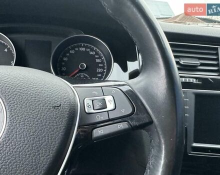 Серый Фольксваген Гольф, объемом двигателя 1.6 л и пробегом 236 тыс. км за 11450 $, фото 55 на Automoto.ua