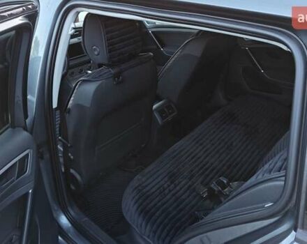 Серый Фольксваген Гольф, объемом двигателя 1.8 л и пробегом 184 тыс. км за 10600 $, фото 4 на Automoto.ua