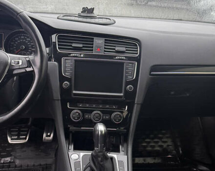 Серый Фольксваген Гольф, объемом двигателя 1.97 л и пробегом 140 тыс. км за 15900 $, фото 22 на Automoto.ua