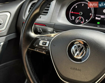 Сірий Фольксваген Гольф, об'ємом двигуна 1.6 л та пробігом 321 тис. км за 11499 $, фото 11 на Automoto.ua