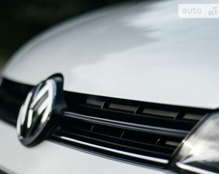 Серый Фольксваген Гольф, объемом двигателя 1.6 л и пробегом 250 тыс. км за 11100 $, фото 57 на Automoto.ua