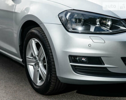 Серый Фольксваген Гольф, объемом двигателя 1.6 л и пробегом 250 тыс. км за 11100 $, фото 3 на Automoto.ua