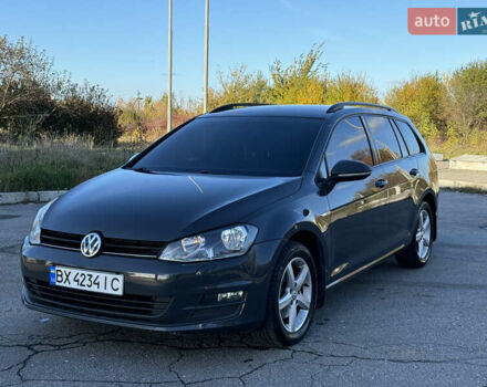 Фольксваген Гольф 2015 в Хмельницком на Automoto.ua Серый Фольксваген Гольф, объемом двигателя 1.6 л и пробегом 295 тыс. км за 9100 $, фото 10 на Automoto.ua