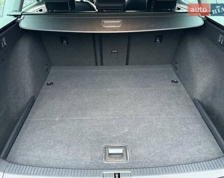 Серый Фольксваген Гольф, объемом двигателя 1.6 л и пробегом 236 тыс. км за 11450 $, фото 84 на Automoto.ua