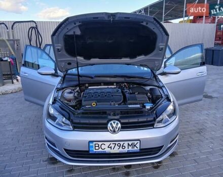 Фольксваген Гольф 2015 в Червонограде на Automoto.ua Серый Фольксваген Гольф, объемом двигателя 1.6 л и пробегом 214 тыс. км за 10600 $, фото 2 на Automoto.ua