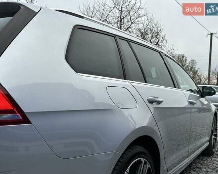 Серый Фольксваген Гольф, объемом двигателя 1.6 л и пробегом 236 тыс. км за 11450 $, фото 28 на Automoto.ua