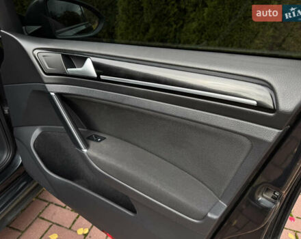 Серый Фольксваген Гольф, объемом двигателя 1.97 л и пробегом 333 тыс. км за 11999 $, фото 51 на Automoto.ua