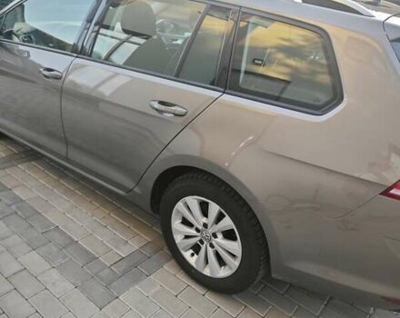 Серый Фольксваген Гольф, объемом двигателя 1.6 л и пробегом 298 тыс. км за 10500 $, фото 6 на Automoto.ua