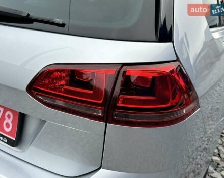 Серый Фольксваген Гольф, объемом двигателя 1.6 л и пробегом 236 тыс. км за 11450 $, фото 25 на Automoto.ua