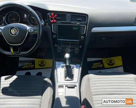 Серый Фольксваген Гольф, объемом двигателя 1.6 л и пробегом 277 тыс. км за 11700 $, фото 14 на Automoto.ua