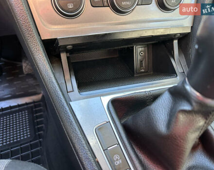 Фольксваген Гольф 2015 в Червонограде на Automoto.ua Серый Фольксваген Гольф, объемом двигателя 1.6 л и пробегом 223 тыс. км за 12157 $, фото 42 на Automoto.ua