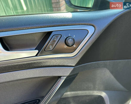 Фольксваген Гольф 2015 в Червонограде на Automoto.ua Серый Фольксваген Гольф, объемом двигателя 1.6 л и пробегом 223 тыс. км за 12157 $, фото 31 на Automoto.ua