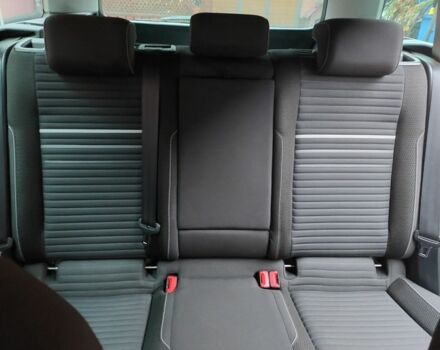 Сірий Фольксваген Гольф, об'ємом двигуна 1.6 л та пробігом 239 тис. км за 10750 $, фото 6 на Automoto.ua