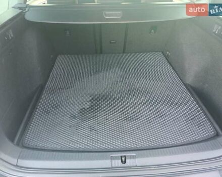 Серый Фольксваген Гольф, объемом двигателя 1.6 л и пробегом 282 тыс. км за 10200 $, фото 21 на Automoto.ua