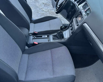 Серый Фольксваген Гольф, объемом двигателя 1.6 л и пробегом 303 тыс. км за 9300 $, фото 17 на Automoto.ua