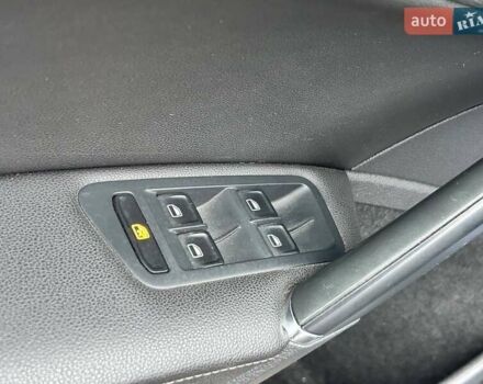 Серый Фольксваген Гольф, объемом двигателя 1.8 л и пробегом 194 тыс. км за 11800 $, фото 13 на Automoto.ua