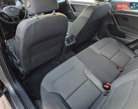 Серый Фольксваген Гольф, объемом двигателя 1.6 л и пробегом 255 тыс. км за 10900 $, фото 13 на Automoto.ua