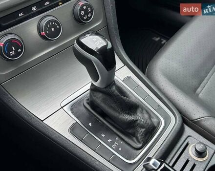 Серый Фольксваген Гольф, объемом двигателя 1.8 л и пробегом 194 тыс. км за 11800 $, фото 27 на Automoto.ua