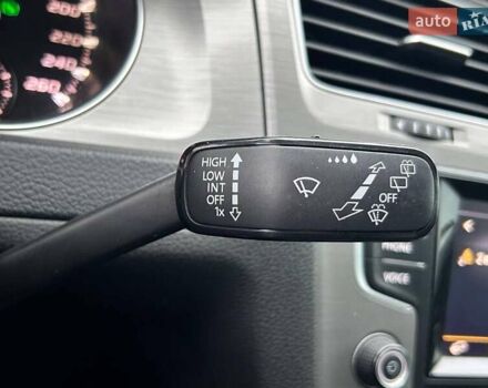 Серый Фольксваген Гольф, объемом двигателя 1.8 л и пробегом 194 тыс. км за 11800 $, фото 21 на Automoto.ua