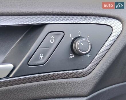 Сірий Фольксваген Гольф, об'ємом двигуна 1.6 л та пробігом 293 тис. км за 11800 $, фото 43 на Automoto.ua