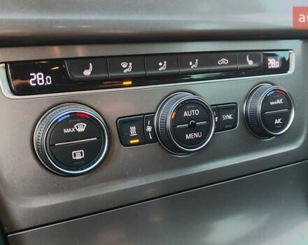 Сірий Фольксваген Гольф, об'ємом двигуна 1.6 л та пробігом 293 тис. км за 11800 $, фото 59 на Automoto.ua