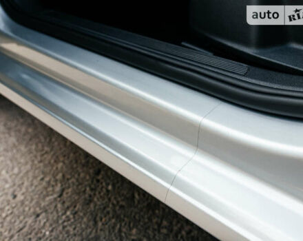 Серый Фольксваген Гольф, объемом двигателя 1.6 л и пробегом 250 тыс. км за 11100 $, фото 45 на Automoto.ua