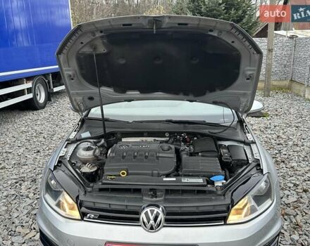 Серый Фольксваген Гольф, объемом двигателя 1.6 л и пробегом 236 тыс. км за 11450 $, фото 88 на Automoto.ua