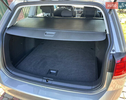 Фольксваген Гольф 2015 в Червонограде на Automoto.ua Серый Фольксваген Гольф, объемом двигателя 1.6 л и пробегом 223 тыс. км за 12157 $, фото 59 на Automoto.ua