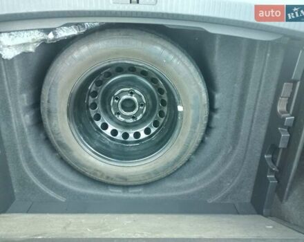 Серый Фольксваген Гольф, объемом двигателя 1.6 л и пробегом 282 тыс. км за 10200 $, фото 19 на Automoto.ua