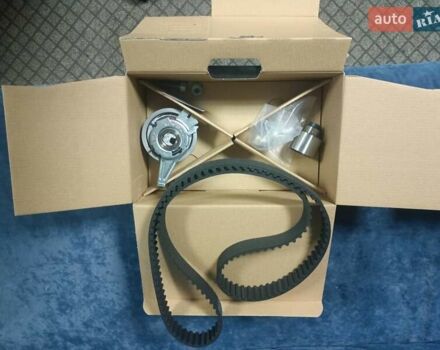 Серый Фольксваген Гольф, объемом двигателя 1.6 л и пробегом 282 тыс. км за 10200 $, фото 22 на Automoto.ua