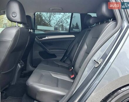 Серый Фольксваген Гольф, объемом двигателя 1.8 л и пробегом 194 тыс. км за 11800 $, фото 29 на Automoto.ua