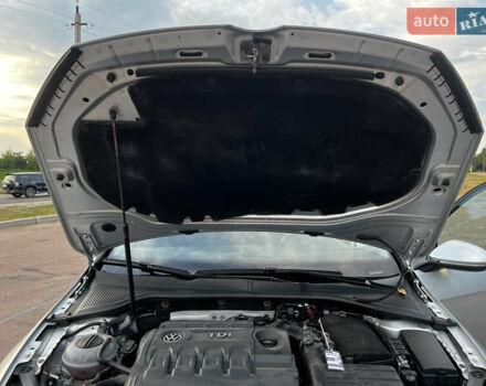 Серый Фольксваген Гольф, объемом двигателя 1.6 л и пробегом 257 тыс. км за 11400 $, фото 17 на Automoto.ua