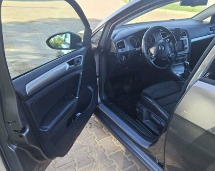 Серый Фольксваген Гольф, объемом двигателя 1.4 л и пробегом 247 тыс. км за 10800 $, фото 12 на Automoto.ua