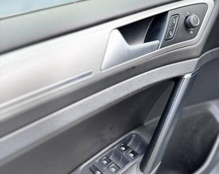 Сірий Фольксваген Гольф, об'ємом двигуна 1.8 л та пробігом 164 тис. км за 12800 $, фото 28 на Automoto.ua