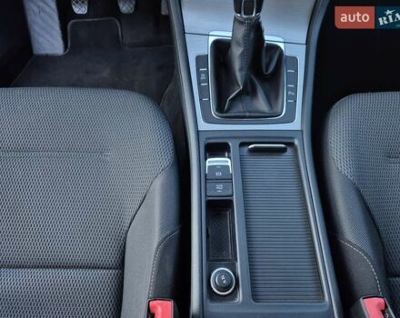 Серый Фольксваген Гольф, объемом двигателя 1.6 л и пробегом 255 тыс. км за 10900 $, фото 17 на Automoto.ua