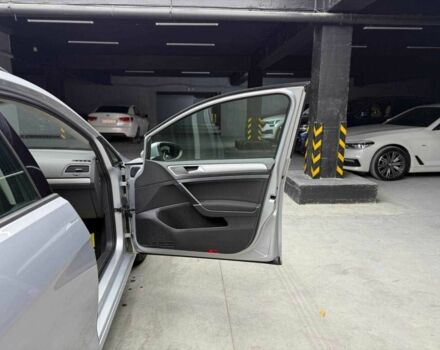 Серый Фольксваген Гольф, объемом двигателя 1.6 л и пробегом 461 тыс. км за 10700 $, фото 9 на Automoto.ua