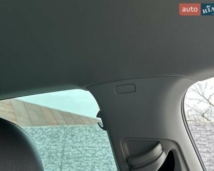 Серый Фольксваген Гольф, объемом двигателя 1.6 л и пробегом 236 тыс. км за 11450 $, фото 62 на Automoto.ua