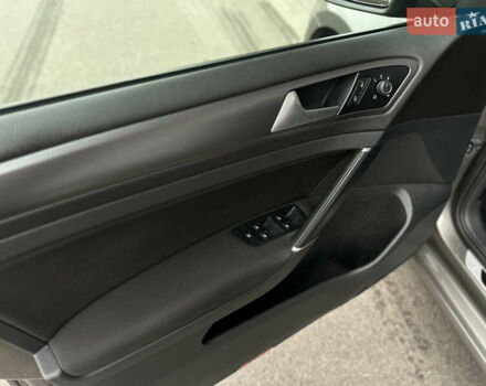 Сірий Фольксваген Гольф, об'ємом двигуна 1.97 л та пробігом 239 тис. км за 14500 $, фото 9 на Automoto.ua