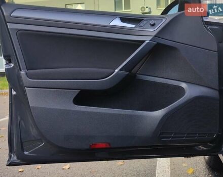 Сірий Фольксваген Гольф, об'ємом двигуна 1.6 л та пробігом 293 тис. км за 11800 $, фото 20 на Automoto.ua