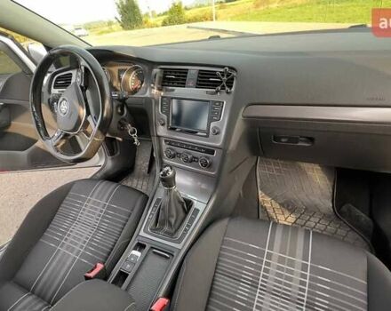 Серый Фольксваген Гольф, объемом двигателя 1.97 л и пробегом 299 тыс. км за 9500 $, фото 12 на Automoto.ua