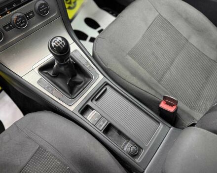 Серый Фольксваген Гольф, объемом двигателя 1.6 л и пробегом 461 тыс. км за 10700 $, фото 17 на Automoto.ua