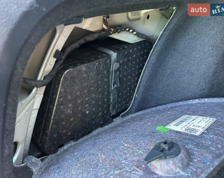 Фольксваген Гольф 2015 в Червонограде на Automoto.ua Серый Фольксваген Гольф, объемом двигателя 1.6 л и пробегом 223 тыс. км за 12157 $, фото 64 на Automoto.ua