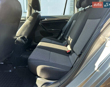 Фольксваген Гольф 2015 в Червонограде на Automoto.ua Серый Фольксваген Гольф, объемом двигателя 1.6 л и пробегом 223 тыс. км за 12157 $, фото 55 на Automoto.ua