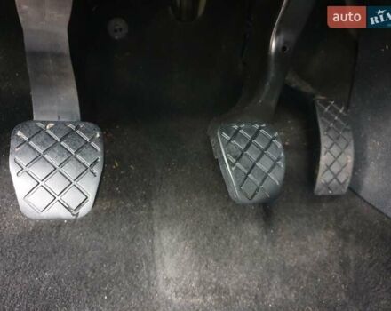 Серый Фольксваген Гольф, объемом двигателя 1.6 л и пробегом 170 тыс. км за 8500 $, фото 16 на Automoto.ua