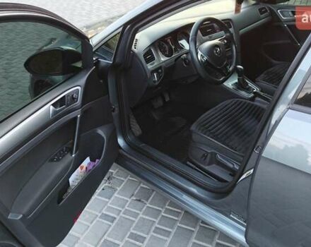 Серый Фольксваген Гольф, объемом двигателя 1.8 л и пробегом 184 тыс. км за 10600 $, фото 2 на Automoto.ua