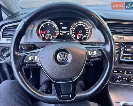 Серый Фольксваген Гольф, объемом двигателя 1.6 л и пробегом 303 тыс. км за 9300 $, фото 26 на Automoto.ua